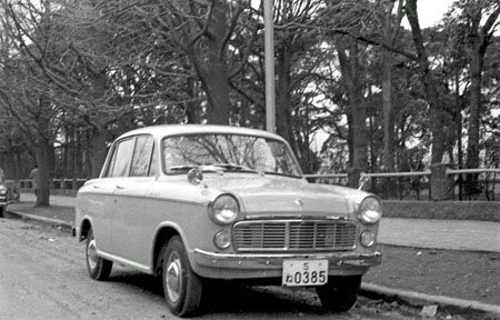 (02-1d)参考(056-18) 1961 Datsun Bluebird 1000 Standead 4dr Sedan - コピー.jpg